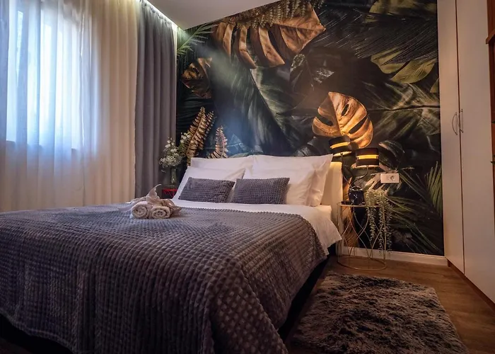 Malona One Bedroom Lägenhet *